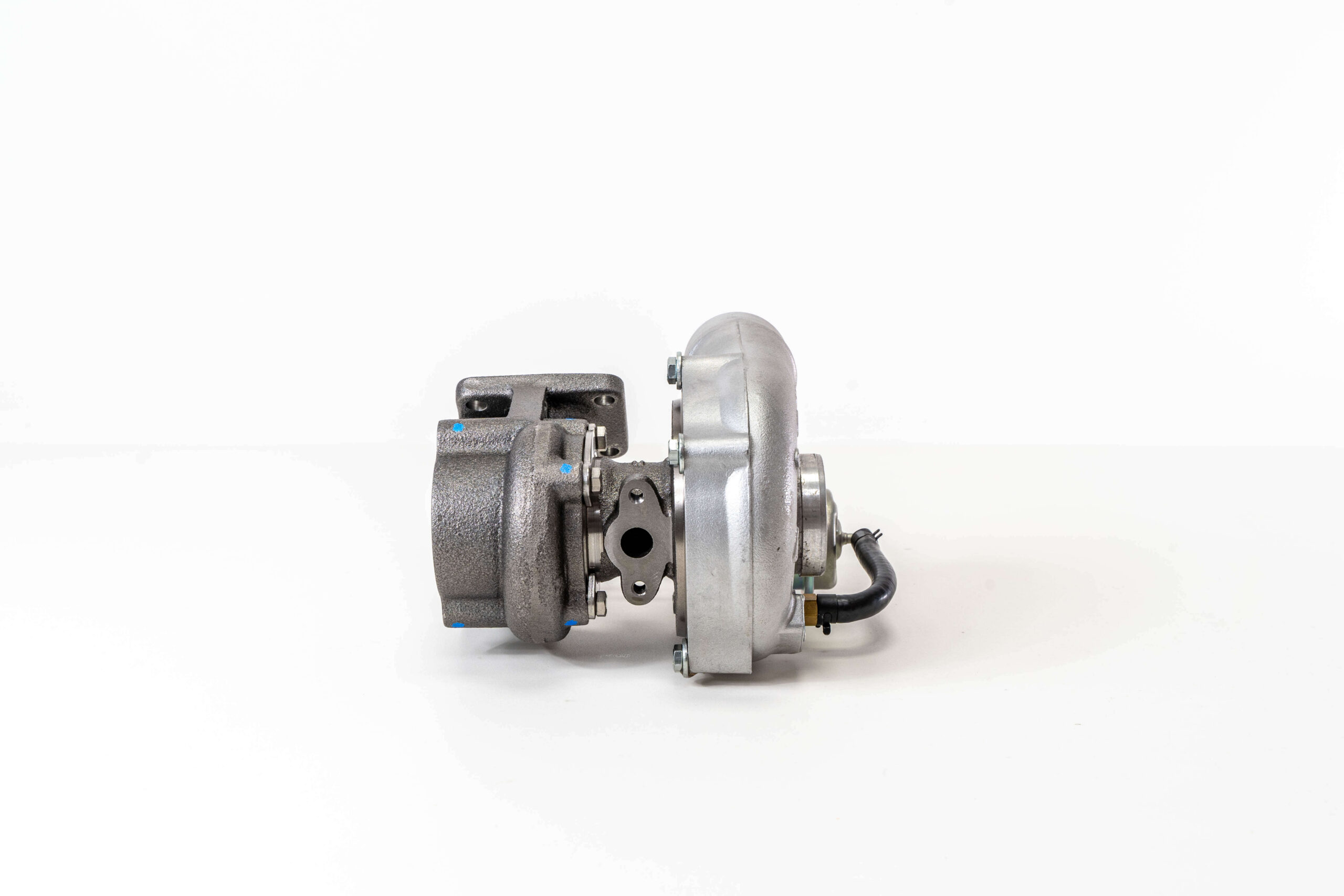 Iveco 8140.43.2200 – Kunnostettu BorgWarner-turbo 53039900081